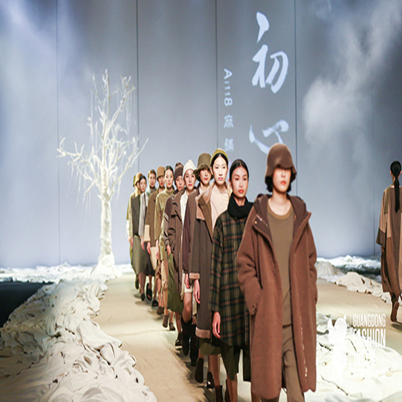 中国人女性の身に着けているヴェンセのオリジナルブランド「AI118オリジナルコットンリネンショップ」、フローの長年にわたって消え、自然に戻る